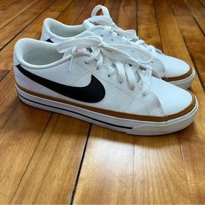 Nike Women’s Court Legacy Next Nature